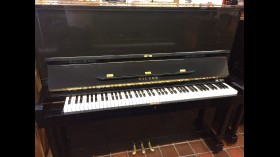 Victor Piano