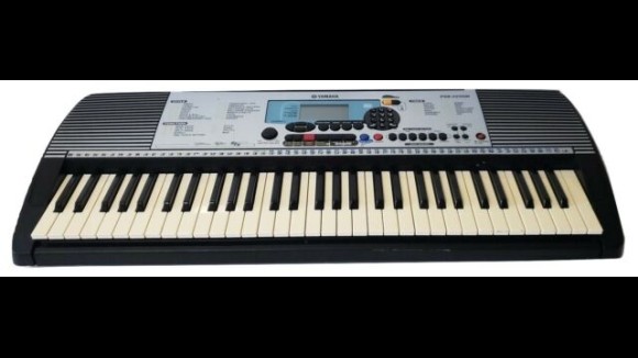 Keyboard Yamaha PSR-225