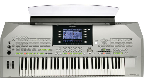 Yamaha Tyros 2 Keyboard