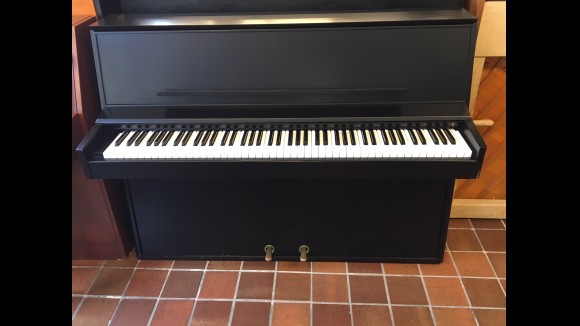 Lindner Piano