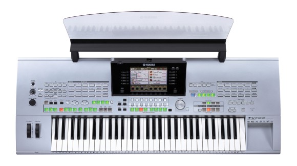 Yamaha Tyros Keyboard