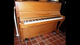 Fuchs & Möhr piano