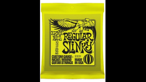 Ernie Ball Regular Slinky snarenset elektrisch