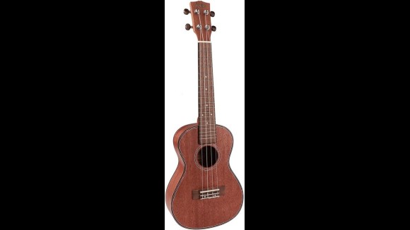 Korala UKC 210 concert ukelele